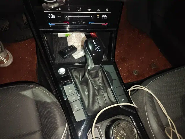Volkswagen Passat — Фото автомобиля 10
