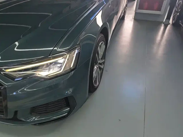 Audi A6 — Фото автомобиля 23