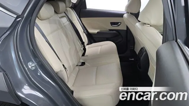 Hyundai Kona SX2 — Фото автомобиля 11