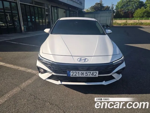Hyundai AVANTE Новый Avante (CN7) — Фото автомобиля 2