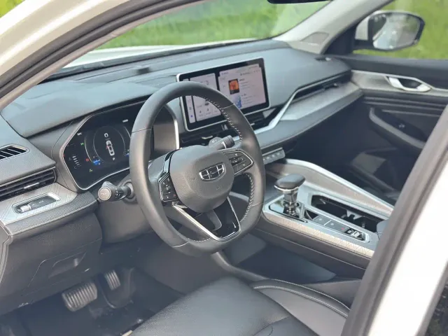 Geely Xingrui — Фото автомобиля 11