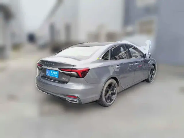 Roewe i6 MAX — Фото автомобиля 2