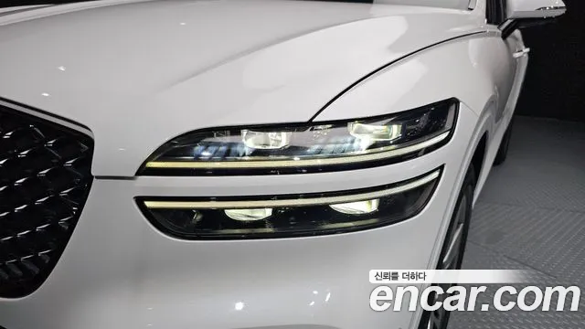 Genesis GV70 2.5T Бензин 2WD — Фото автомобиля 18