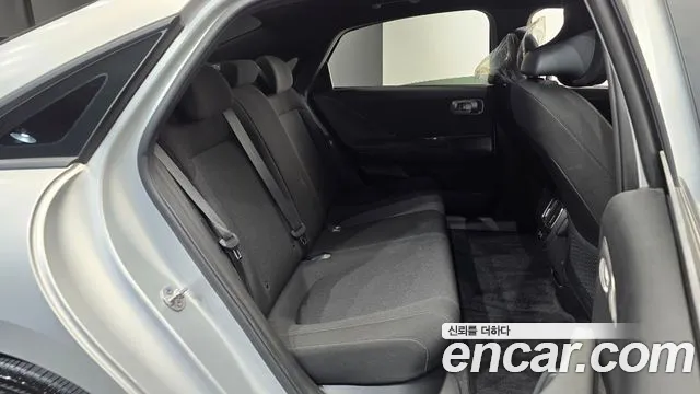Hyundai Ioniq 6 — Фото автомобиля 17