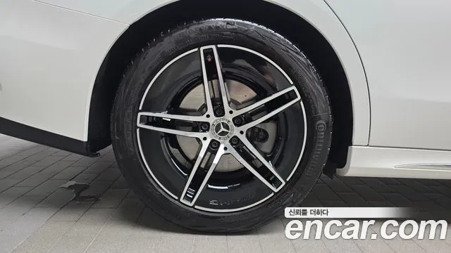 Mercedes-Benz E-Class E-класс W214 — Фото автомобиля 5