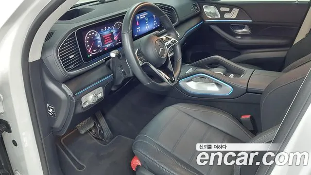 Mercedes-Benz GLE-Class — Фото автомобиля 14
