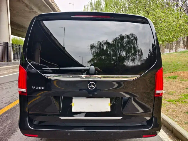 Mercedes-Benz V-Class — Фото автомобиля 4