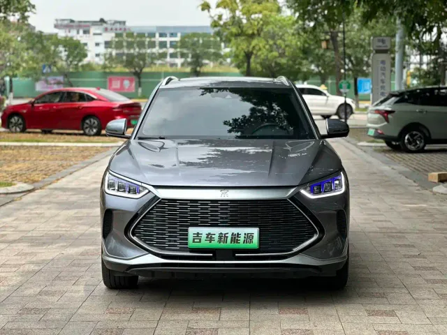 BYD Song PLUS — Фото автомобиля 2