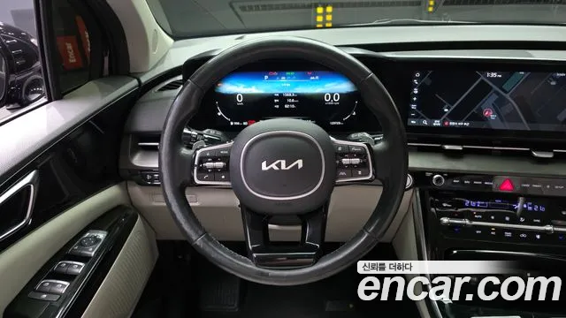 Kia Carnival Generation 4 — Фото автомобиля 19
