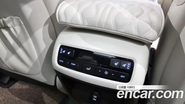 Hyundai Palisade Palisade Дизель 2.2 2WD — Фото автомобиля 19
