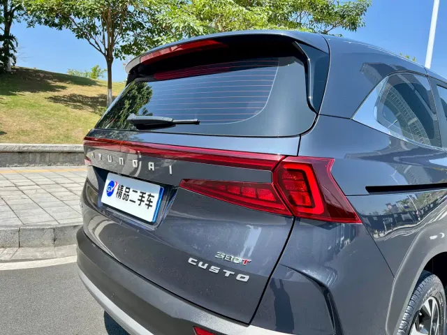 Hyundai Custo — Фото автомобиля 30