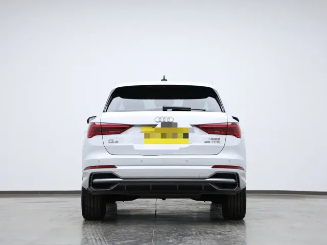 Audi Q3 — Фото автомобиля 3