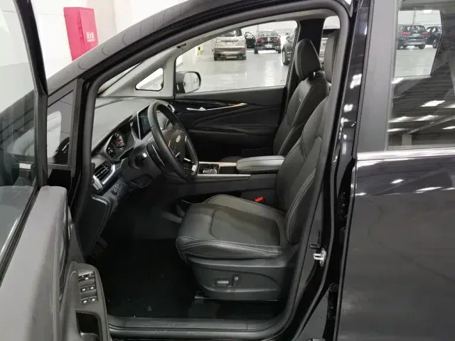 Maxus G50 — Фото автомобиля 10