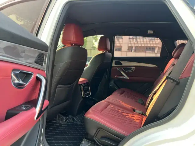 Jetour X70 Plus — Фото автомобиля 10