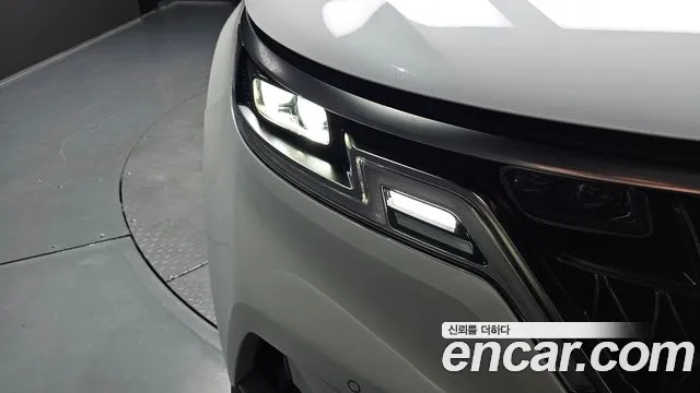 Kia Canival Carnival 4 поколение Бензин 9 мест Signature — Фото автомобиля 22