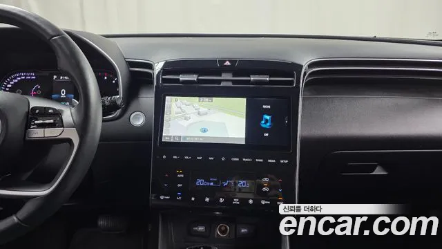 Hyundai Tucson Tucson (NX4) Дизель 2.0 2WD — Фото автомобиля 14