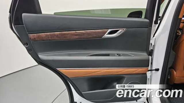 Genesis GV80 — Фото автомобиля 14