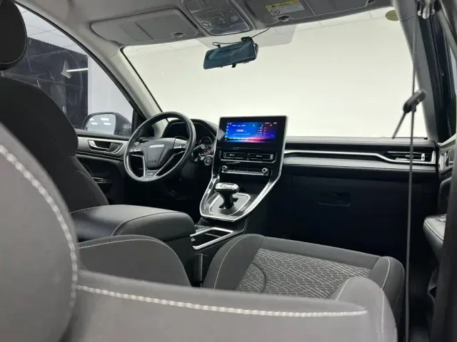 Haval M6 — Фото автомобиля 20