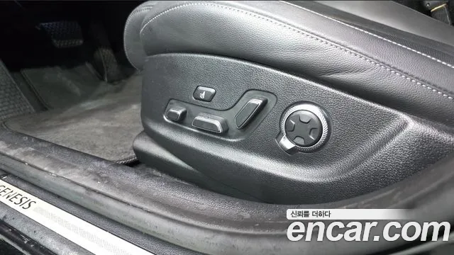 Genesis G80 Бензин 3.5 турбо AWD — Фото автомобиля 25