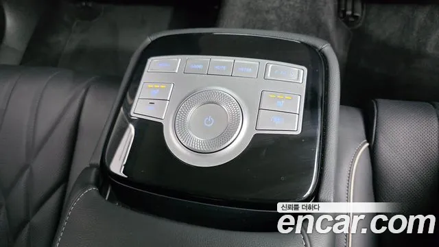 Genesis G80 Бензин 2.5 турбо AWD — Фото автомобиля 19