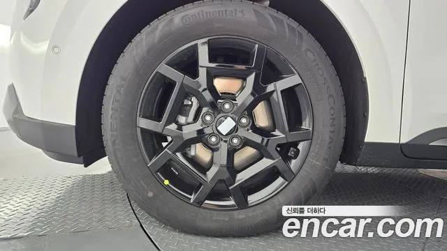 Kia Carnival — Фото автомобиля 5