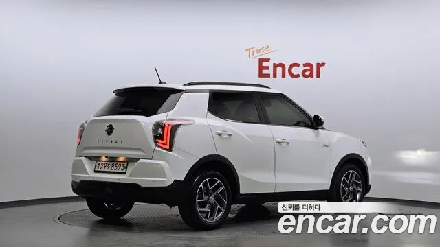 KG_Mobility_Ssangyong TIBOLI Very New Tivoli Бензин 1.5 2WD — Фото автомобиля 2