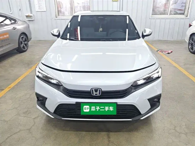 Honda Civic — Фото автомобиля 2