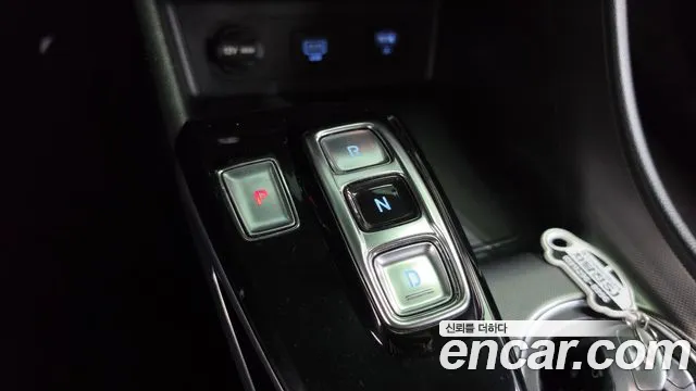 Hyundai Sonata — Фото автомобиля 12