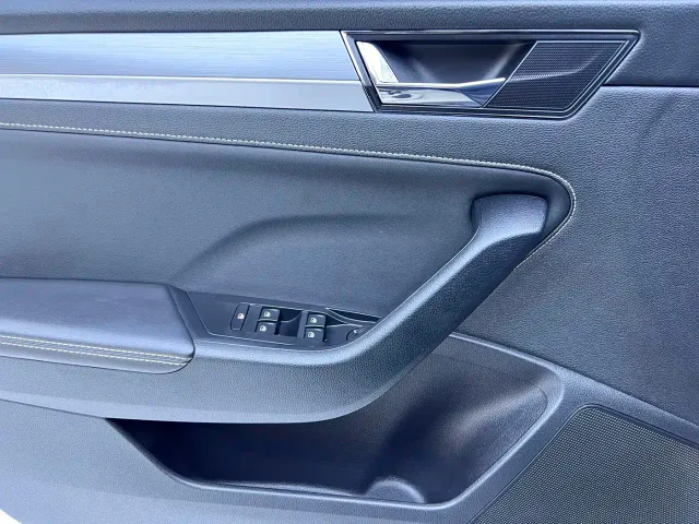 Skoda Superb — Фото автомобиля 8