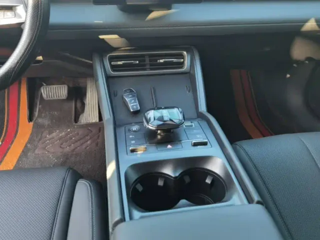 BYD Qin L — Фото автомобиля 13