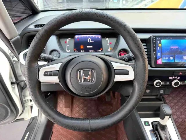 Honda Fit — Фото автомобиля 8