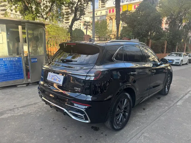 Hongqi HS5 — Фото автомобиля 7