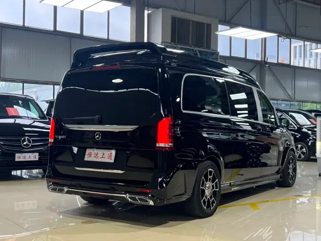 Mercedes-Benz V-Class — Фото автомобиля 19