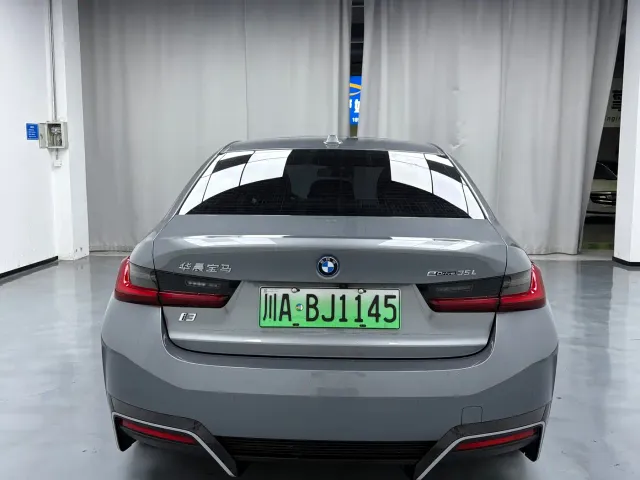 BMW i3 — Фото автомобиля 5