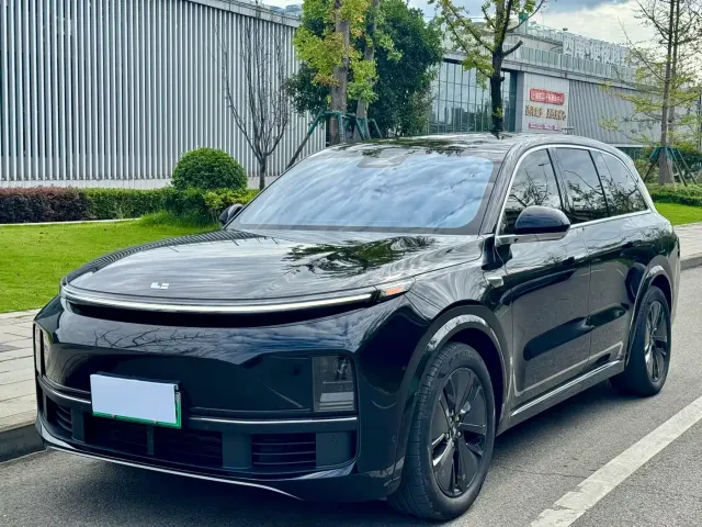 Фотография автомобиля — Li Auto L8