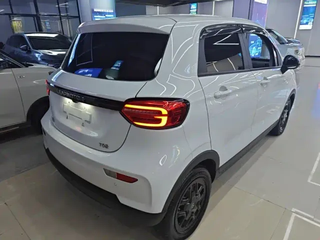 Leapmotor T03 — Фото автомобиля 6