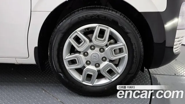 Hyundai Staria — Фото автомобиля 5