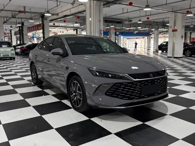BYD Qin L — Фото автомобиля 3