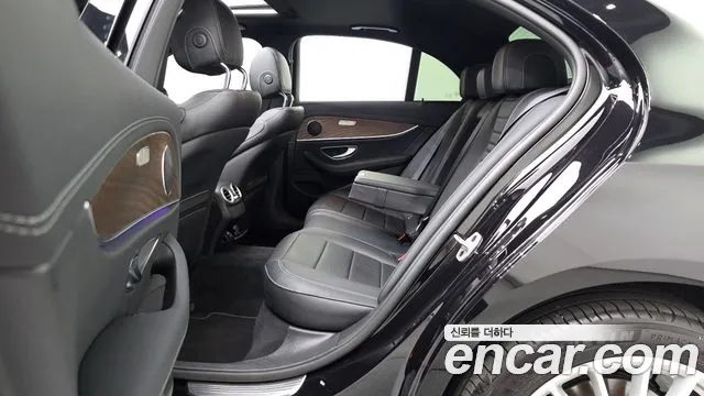 Mercedes-Benz E-Class W213 — Фото автомобиля 17