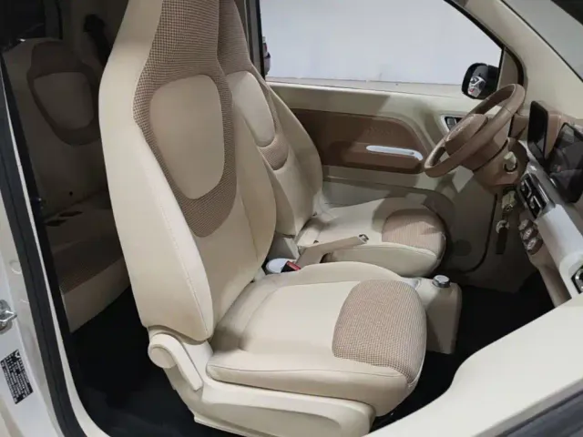 Wuling Hongguang Mini EV — Фото автомобиля 24