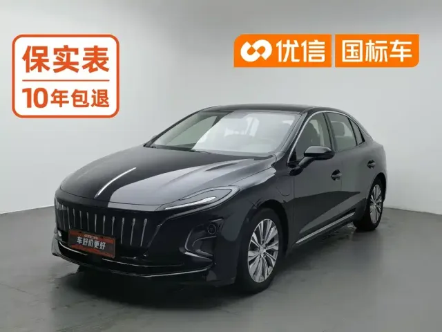 Фотография автомобиля — Hongqi E-QM5