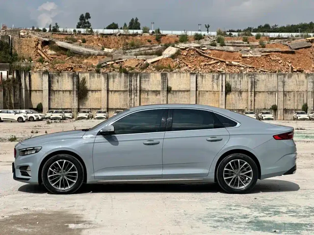 Geely Xingrui — Фото автомобиля 9