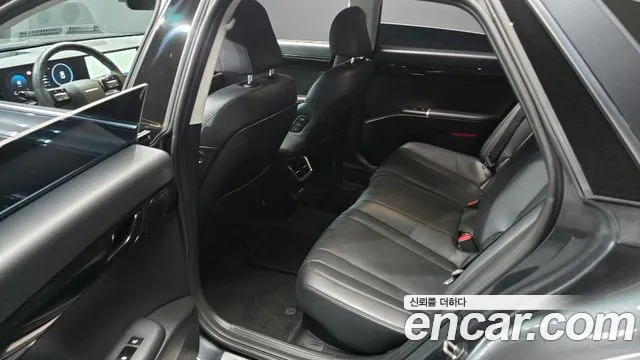 Hyundai Grandeur — Фото автомобиля 12