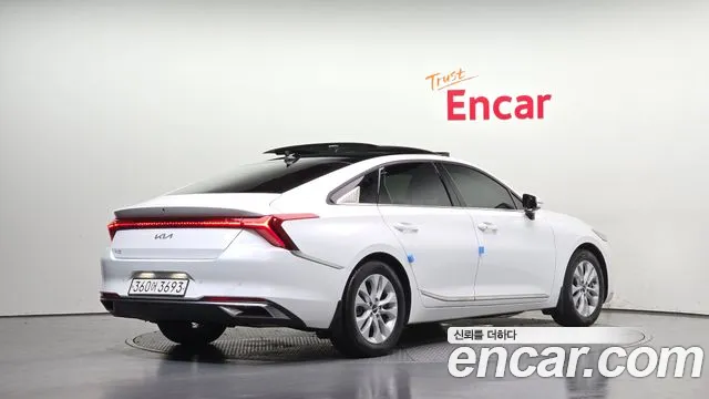 Kia K8 — Фото автомобиля 2