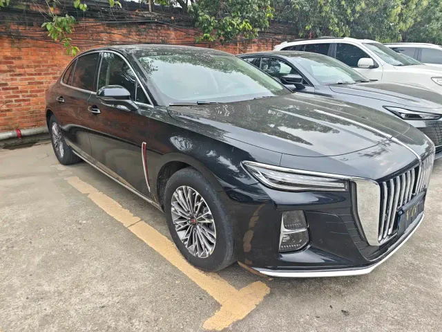Hongqi H5 — Фото автомобиля 3