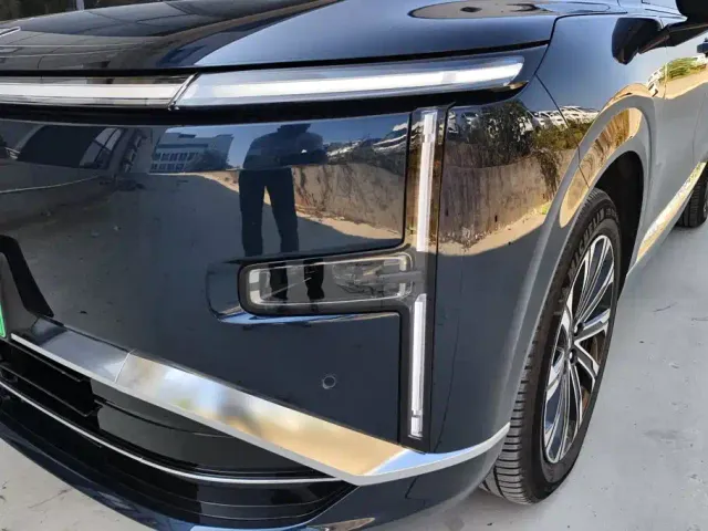 Wuling Starlight L — Фото автомобиля 5