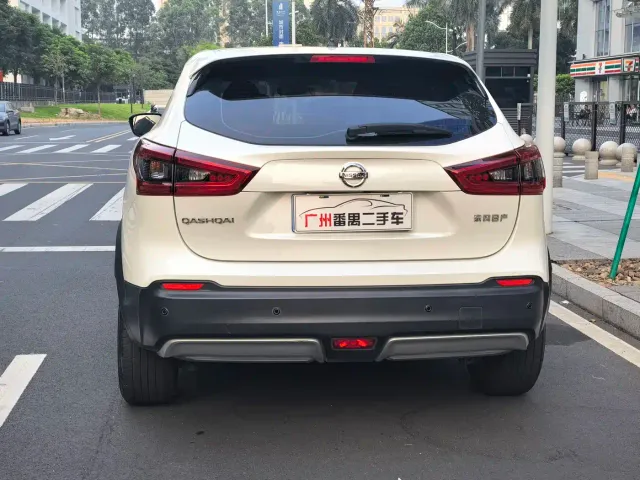 Nissan Qashqai — Фото автомобиля 20