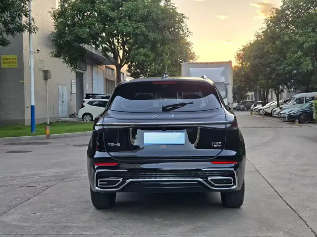 Hongqi HS5 — Фото автомобиля 3