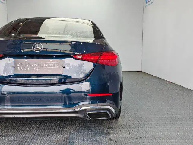 Mercedes-Benz C-Class — Фото автомобиля 19