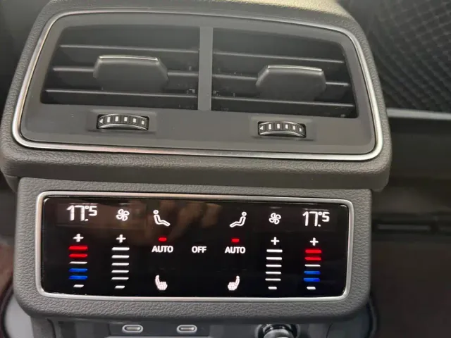 Audi A6L — Фото автомобиля 23